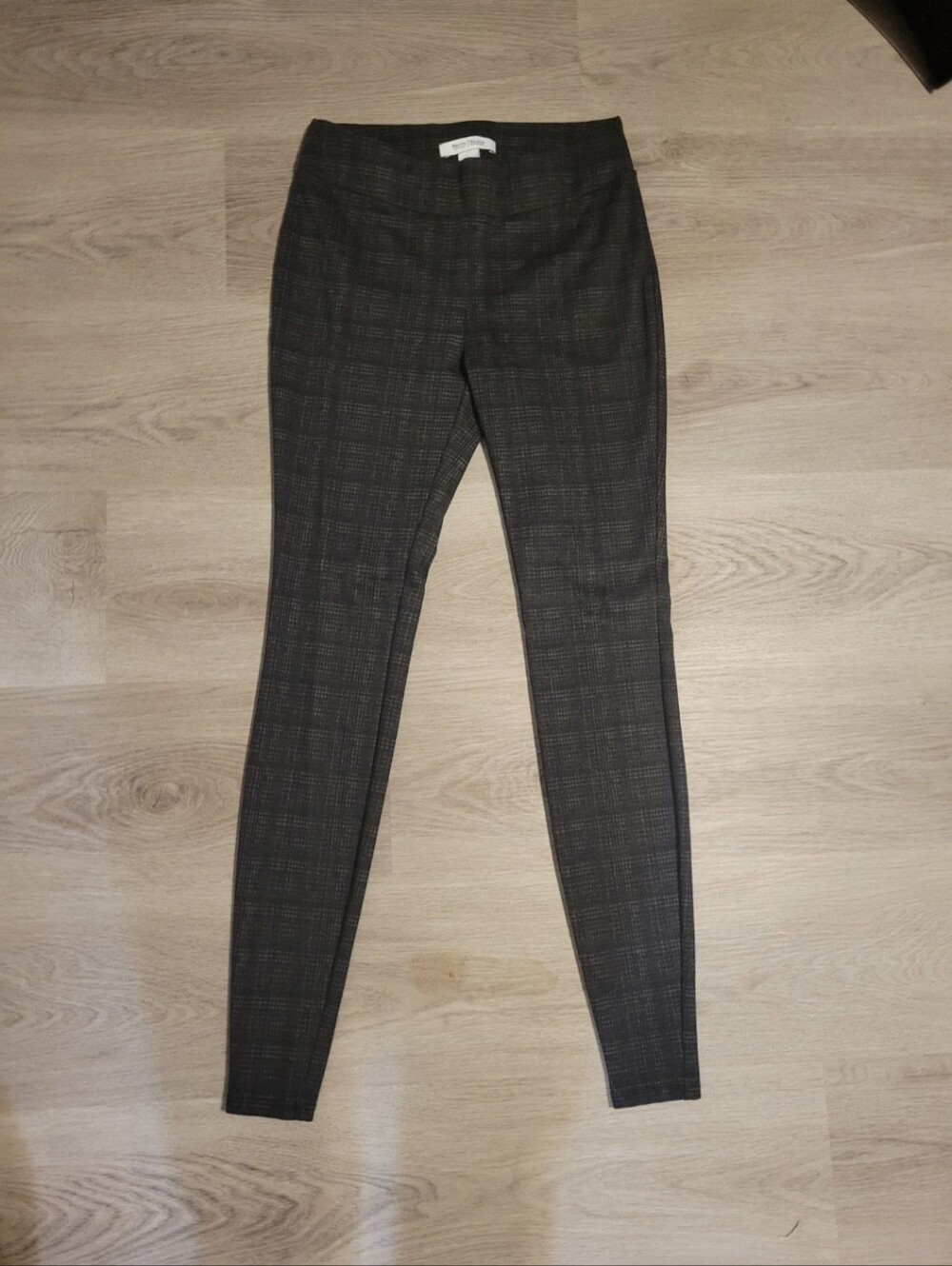 White House Black Market Leggings